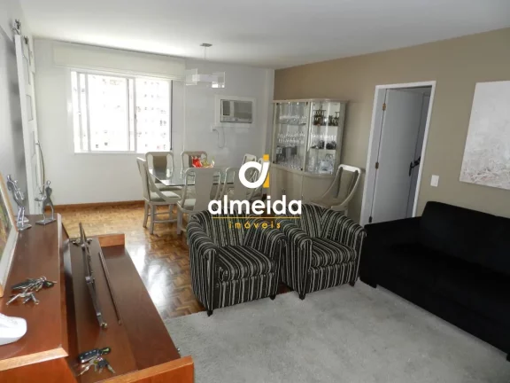 Imagem Cobertura 4 dormitórios à venda Centro Santa Maria/RS