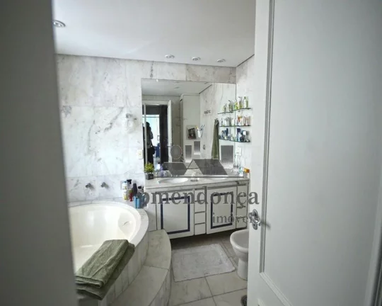 Imagem Apartamento Duplex Higienopolis 3 suites, 3 vagas, 280 m²