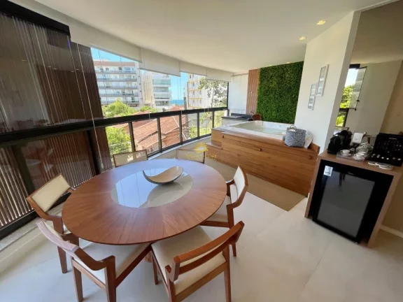 Imagem Mais do que um imóvel à beira-mar, este apartamento foi desenvolvido com tecnologias de ponta, con...