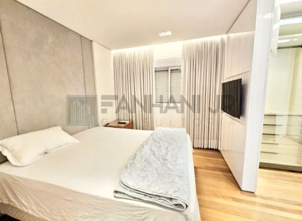 Imagem Apartamento Mobiliado na Vila Nova Conceição com 3 Suítes e 3 Vagas de Garagem - São Paulo-SP