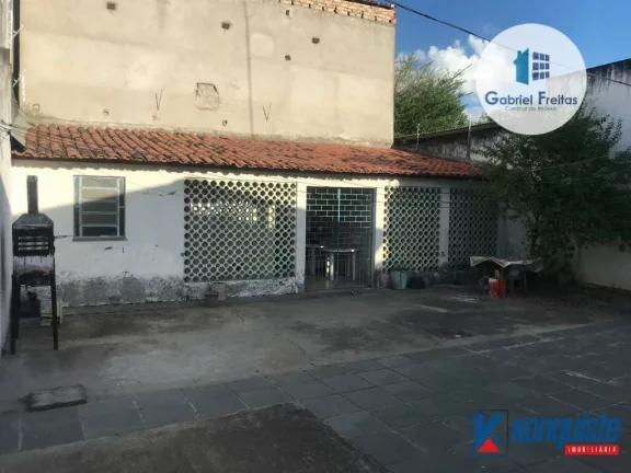 Imagem VENDO CASA NA AV. SENHOR DOS PASSOS
