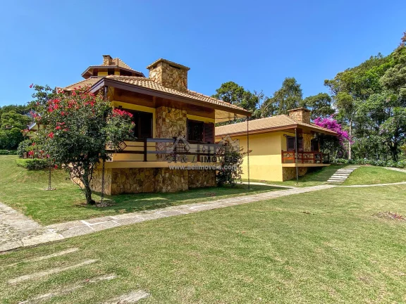 Imagem Casa à venda em Campos do Jordão – Linda casa com 7 suítes