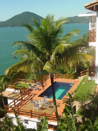 Imagem Linda casa de costeira com vista para o mar e para a ilha Anchieta!