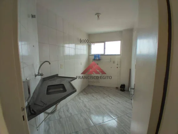 Imagem Apartamento com 2 dormitórios para alugar, 40 m² por R$ 1.077,78/mês - Trindade - São Gonçalo/RJ