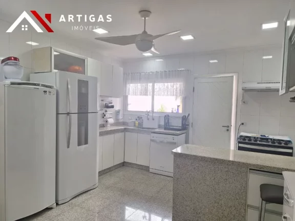Imagem Casa á venda na Mooca Rua Manuel Custódio A.T 352 m² A.C 310 m2 4 dormitórios 3 suítes 3 vagas