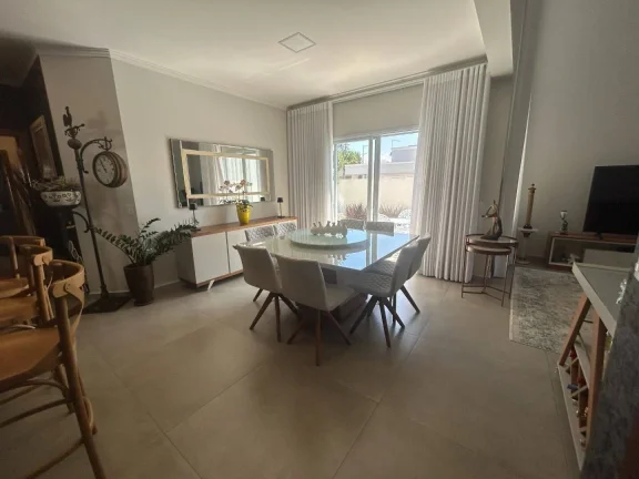 Imagem Casa com 3 quartos, venda por R$ 1.500.000 ou aluguel por R$ 9.800/mês - Vargem Grande Paulista/SP