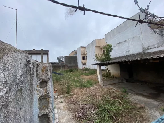 Imagem Terreno à venda, 250 m² por R$ 400.000,00 - Vila Amorim - Suzano/SP