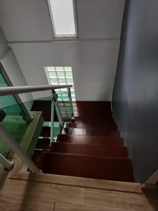 Imagem Sobrado com 4 dormitórios à venda, 250 m² por R$ 750.000,00 - Vila Amorim - Suzano/SP