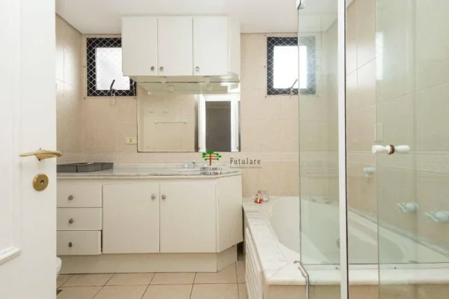 Imagem Apartamento com 3 dormitórios à venda, 113 m² por R$ 1.045.000,00 - Batel - Curitiba/PR