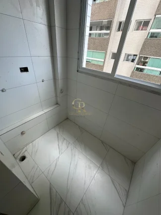 Imagem Imperdível oportunidade: Apartamento à venda na Guilhermina, Praia Grande-SP, 2 quartos, 1 suíte, 1 sala, 2 banheiros, 76m².