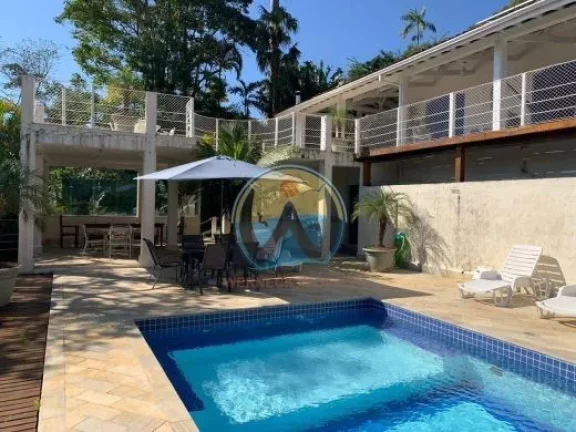 Imagem Magnífica Casa à Venda em Ubatuba-SP, Bairro Ponta Grossa - 4 Quartos, 3 Suítes, 2 Salas, 2 Banheiros, 5 Vagas de Garagem, 437m².
