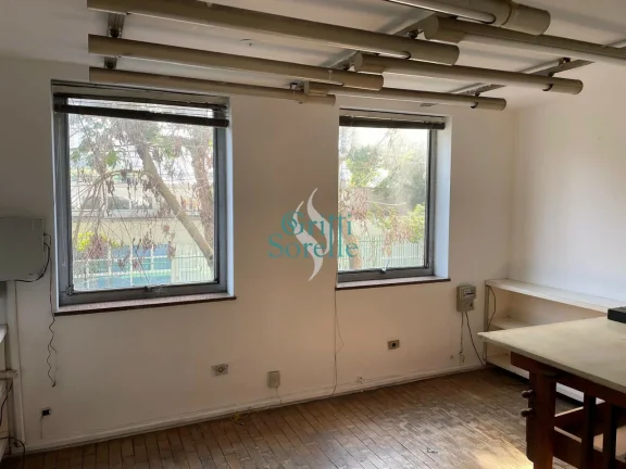 Imagem Sobrado Triplex à Venda na Vila Clementino - São Paulo/SP.