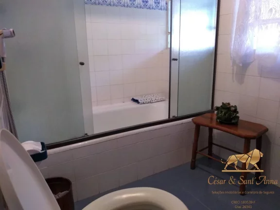 Imagem Casa a 100m da praça do Capivari para até 25 pessoas