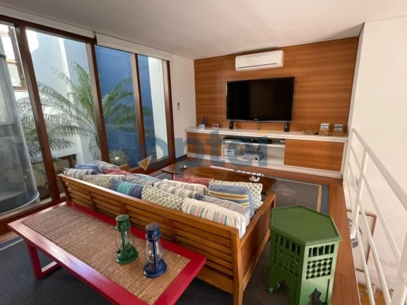 Imagem Casa Mobiliada Porteira Fechada - 5 suítes, Pé na areia no Condomínio Jequiti Residences - Praia de Pernambuco - Guarujá