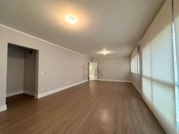 Imagem Apartamento de 128m² com 3 Quartos no Campo Belo | Espaço e Conforto