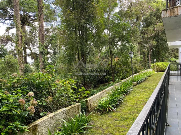 Imagem Apartamento à venda em Campos do Jordão – Com 106m2, área de lazer completa