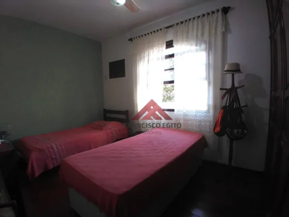 Imagem Casa com 4 dormitórios à venda, 180 m² por R$ 700.000,00 - Brasilândia - São Gonçalo/RJ