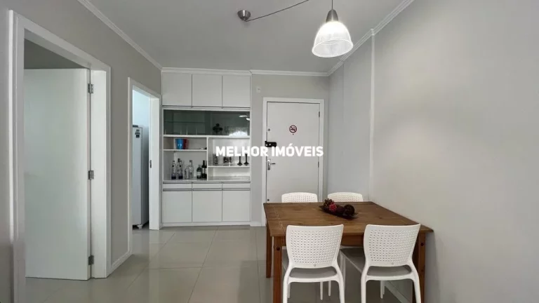 Imagem Apartamento Mobiliado com 01 dormitório à Venda na Quadra Mar em Balneário Camboriú - SC