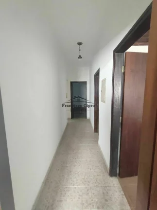 Imagem Casa à venda no bairro Vila Comendador Rodrigues Alves (Pedregulho) - Guaratinguetá/SP