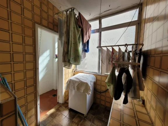 Imagem PITANGUEIRAS – FRENTE AO MAR COM MARAVILHOSA VISTA, MARAVILHOSO APARTAMENTO TOTALMENTE AMPLO E AREJADO, GARAGEM EM PARQUEAMENTO.