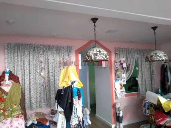 Imagem Sala Comercial à venda bem localizada no Rudge Ramos, 2 WC´s, 1 vaga determinada e coberta, 62m²