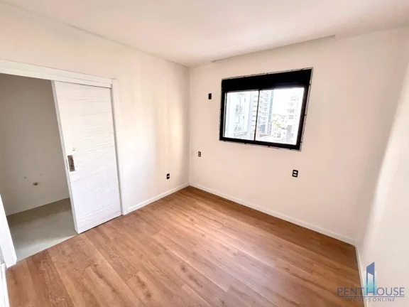 Imagem Apartamento Zona Central para Venda em Balneário Camboriú, CENTRO, 3 dormitórios, 2 suítes, 3 banheiros, 2 vagas