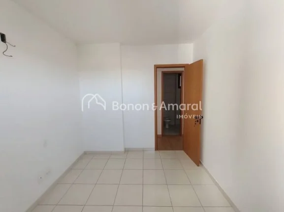 Imagem Ótimo apartamento a venda, em frente o shopping Iguatemi.

Apartamento com 84m², com 3 quartos, se...