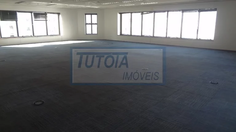Imagem CONJUNTO COMERCIAL PARA LOCAÇAO