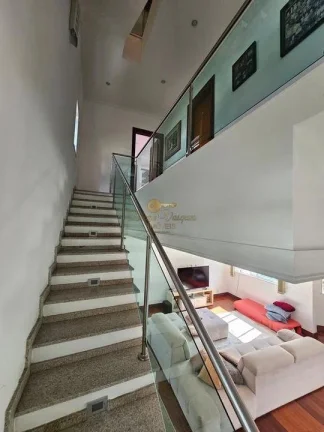 Imagem Casa em Condomínio para Venda em Teresópolis / RJ no bairro Tijuca