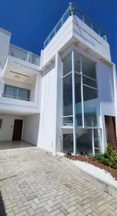 Imagem Casa com 5 dormitórios à venda, 300 m² por R$ 1.200.000,00 - Loteamento Oceania VI - Cabedelo/PB