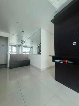 Imagem LINDO APARTAMENTO DESOCUPADO - 02 DORMITÓRIOS - CENTRO DE OSASCO