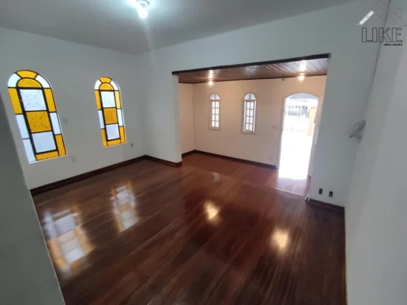 Imagem Imóvel com Área de serviço e Sala de estar em São José dos Campos - Venda