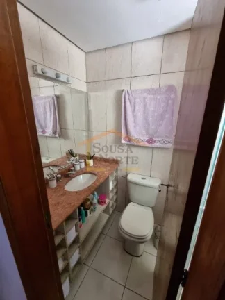 Imagem Apartamento espaçoso, 171m², 4 dormitórios, sendo 4 suítes (uma transformada em closet, reversí...