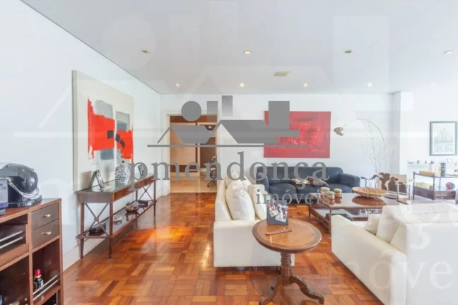 Imagem Apartamento com 278m², localizado na Rua Sabará esquina com Av Higienópolis.