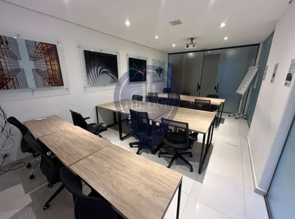 Imagem Conjunto Comercial Pronto para Ocupação no Jardim das Acácias, São Paulo-SP: 2 Salas, 1 Banheiro, 35,00m² de Área.