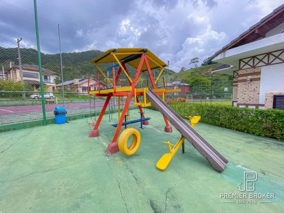 Imagem Casa à venda, 390 m² por R$ 1.945.000,00 - Vargem Grande - Teresópolis/RJ