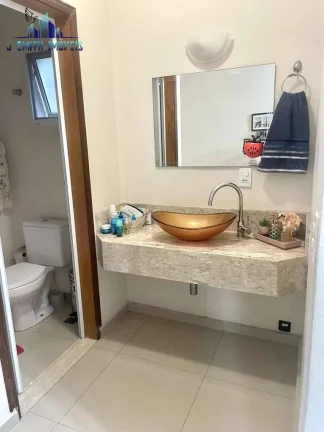 Imagem CASA 335m², 3 SUÍTES, 4 VAGAS, FOTOVOLTAICO, PISCINA AQUECIDA.