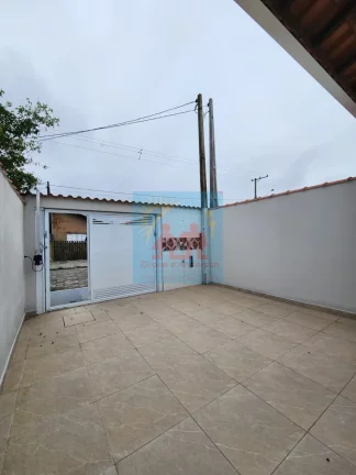 Imagem Casa com 3 dormitórios, piscina no Jardim Praia Grande em Mongaguá 379.900,00