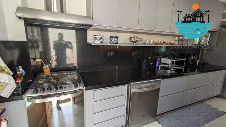 Imagem Aluguel Juquehy - Casa decorada na rua da praia, com 4 Suítes, Pisc,ina Priv., Academia, Serv. de Praia, máx. 10 pessoas | Juquehy Imobiliária