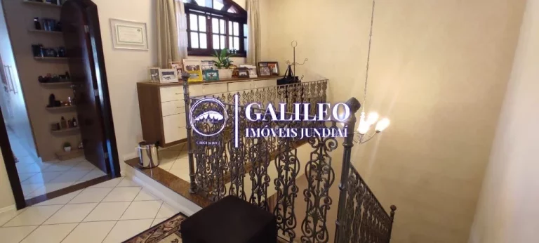 Imagem CASA A VENDA COM 4 DORMITÓRIOS - 223M² - VILA ANCHIETA - JUNDIAÍ - SP