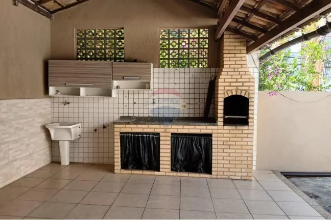 Imagem Casa com 2 quartos, 87m² á venda em vila Valqueire, Rio de Janeiro.