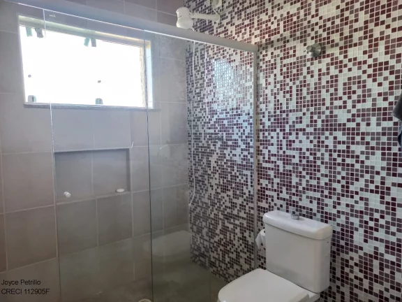 Imagem Casa com 4 suítes a 100 m da praia em condomínio de Luxo em Peruíbe.