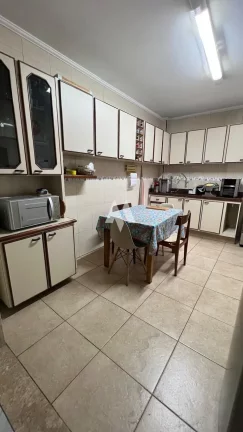Imagem Casa sobresposta baixa com 03 dormitórios á venda em Santos