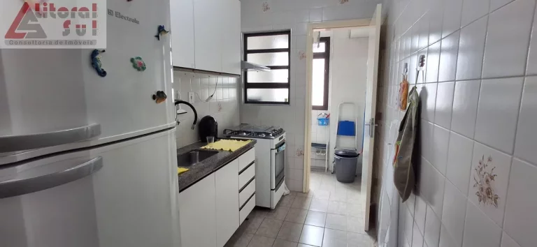 Imagem Excelente oportunidade de investimento: Apartamento à venda em Praia Grande-SP, Aviação! 1 quarto, 1 sala, 1 banheiro, 1 vaga, 50m².