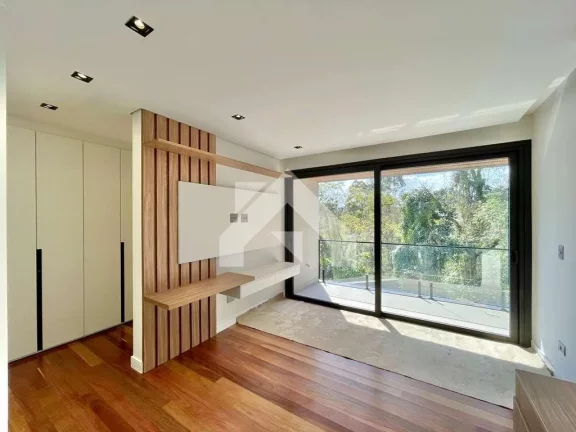 Imagem Casa de Condomínio em São Paulo II - Cotia