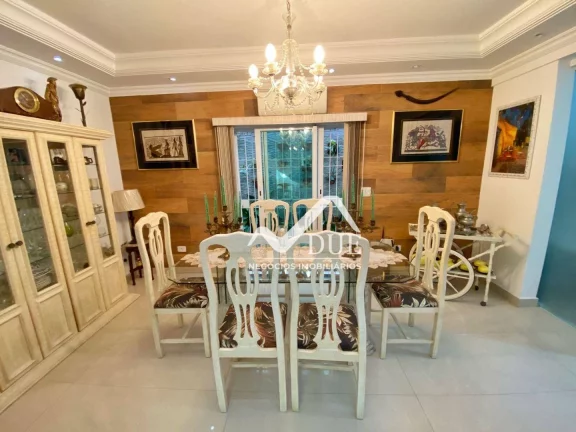 Imagem Casa com 4 dormitórios à venda, 218 m² por R$ 3.200.000 - Boqueirão - Santos/SP