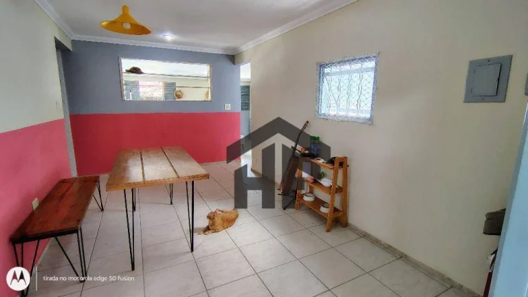 Imagem Casa de 284m² à venda, com 5 quartos (2 suítes), localizada no Cordeiro, Recife - Pernambuco.