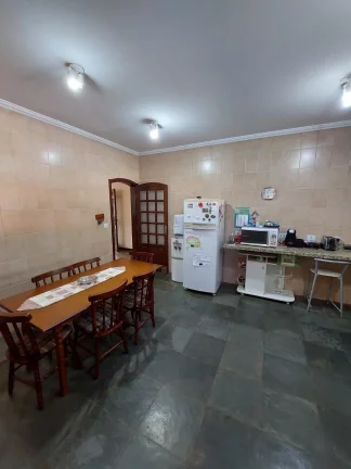 Imagem Chácara Exclusiva com 366m², 04 dormitórios - Bairro Flamboyant, Boituva/SP
