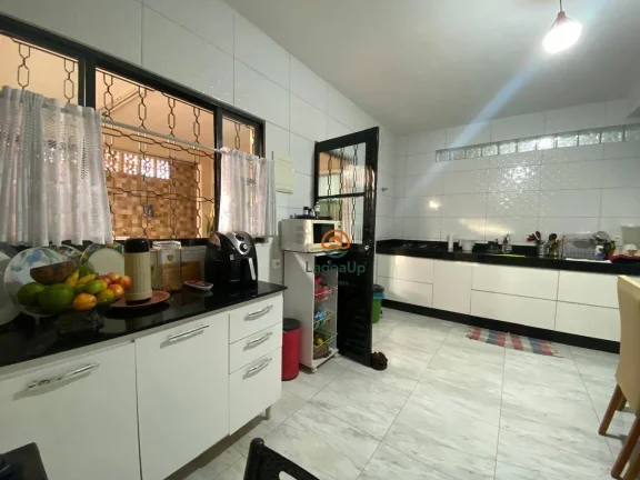 Imagem Casa com 3 dormitórios à venda, 102 m² por R$ 450.000 - Várzea - Lagoa Santa/MG