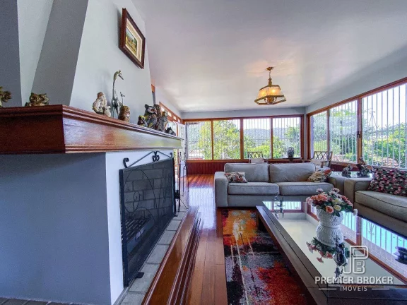 Imagem Casa à venda, 443 m² por R$ 4.000.000,00 - Comary - Teresópolis/RJ